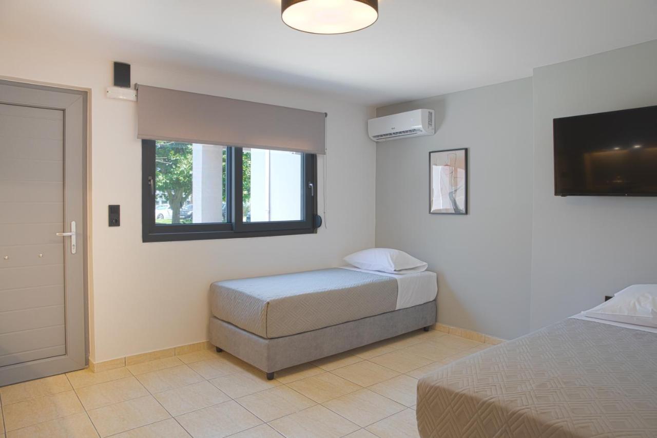 Philippos & Alexandros Apartments Тигаки Экстерьер фото